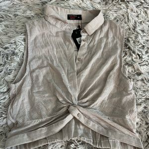 Cropped collared shirt